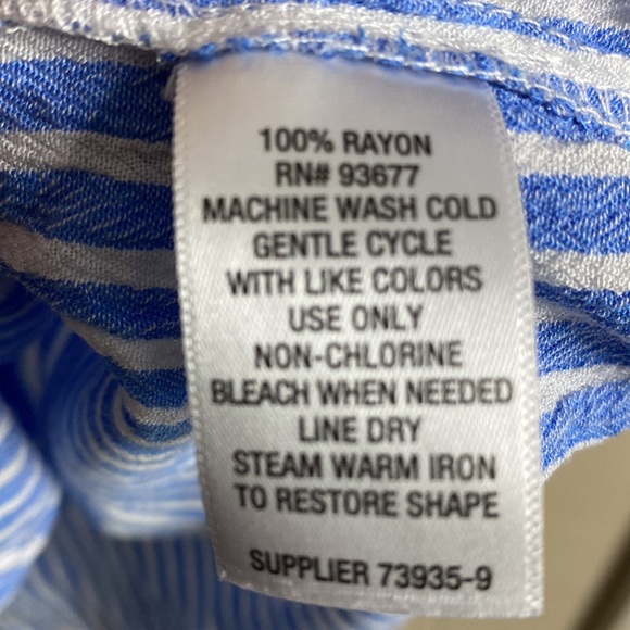 Liz Claiborne Blue and White Striped Blouse - Picture 4 of 8